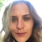 Profile picture of Angie Y.