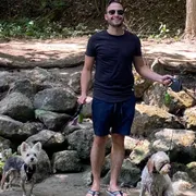 Profile picture of Ryan R