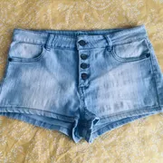 Manon L. Profile photo 8