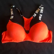 The Kuriosity Kloset Profile photo 8