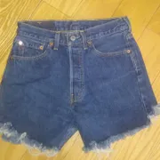 Betti F. Profile photo 19