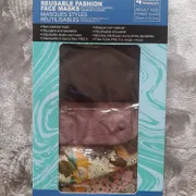 The Kuriosity Kloset Profile photo 13