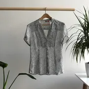 Karen (she/her) Profile photo 5