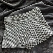 Bee M Profile photo 1