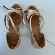 Beatrice  Profile photo 18