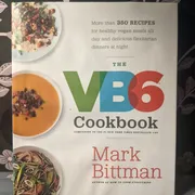 Cat R Profile photo 8