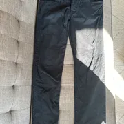 Julie G. Profile photo 23