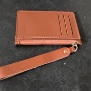 Vivian (she/they) Profile photo 8