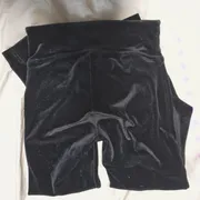 Joyce Profile photo 21