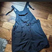 Bee M Profile photo 3