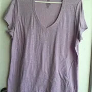 Light purple xl v- neck tshirt photo 2