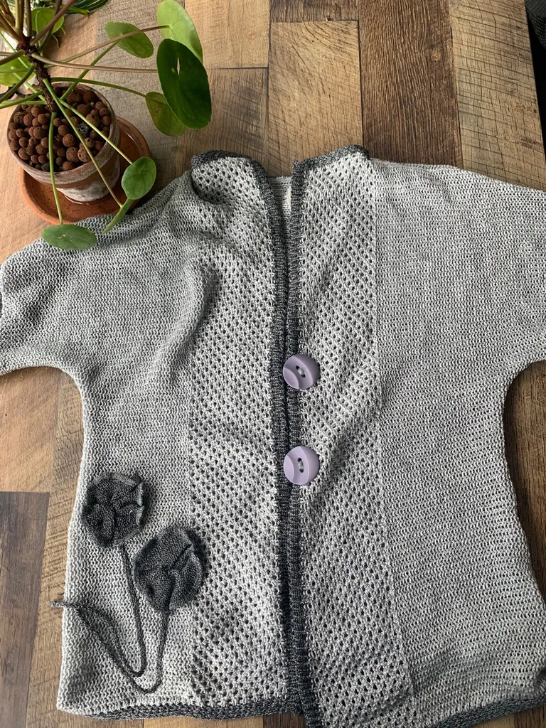 Cute Cardigan photo 1