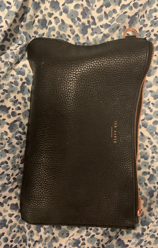 Ted Baker Pouch In Excellent Condition photo 1