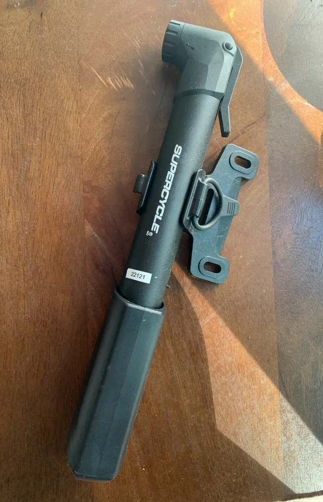 Bike Pump photo 1