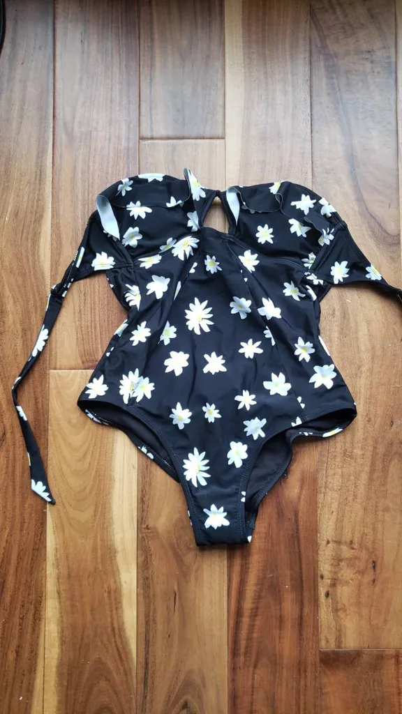 Roxy One Piece Strapless Bathing Suit photo 1