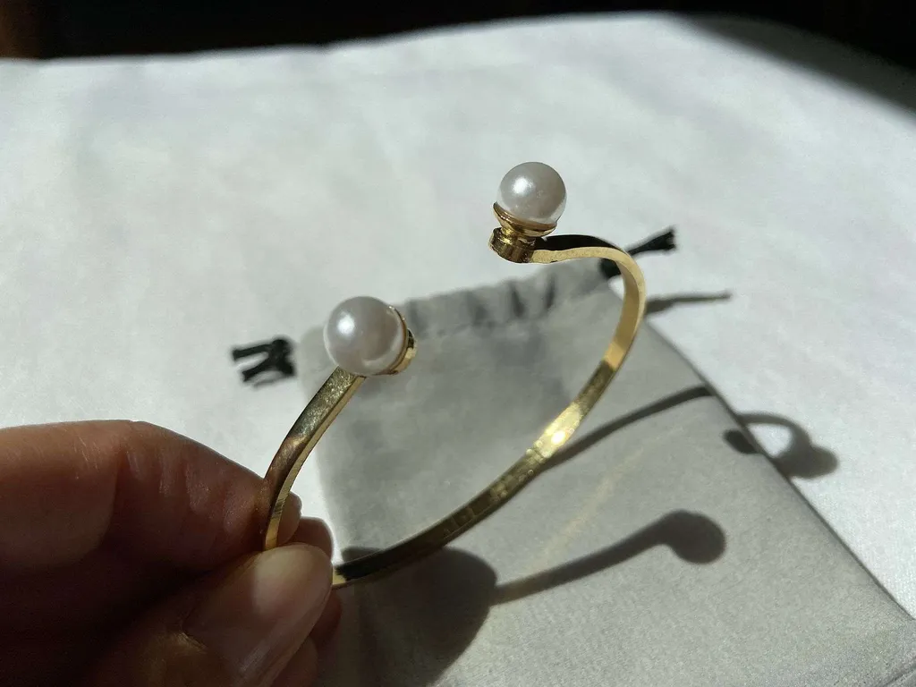 NEW Bracelet photo 1