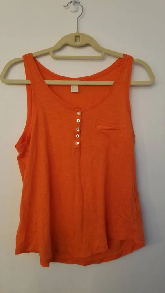 Orange Tank photo 1