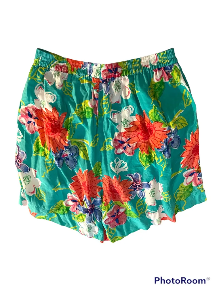 High Waist 90s Shorts photo 1