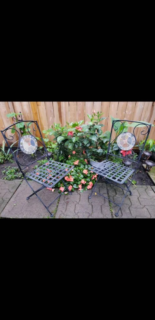 ••GONE••Wrought Iron Folding Patio Chairs Mosaic Inlay Back Rest photo 1