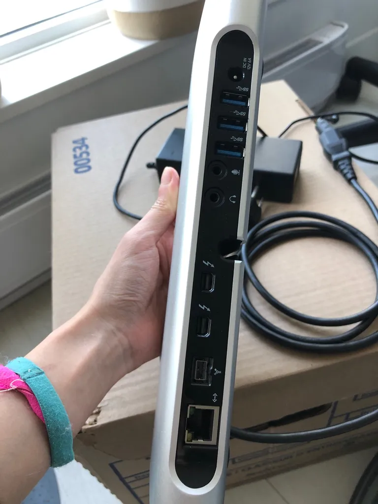 Belkin Multiport Dock photo 1