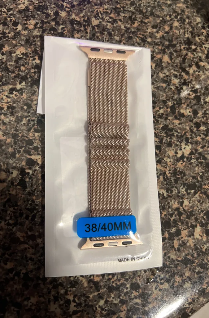 Rose Gold Apple Watch Wristband 38/40mm photo 1