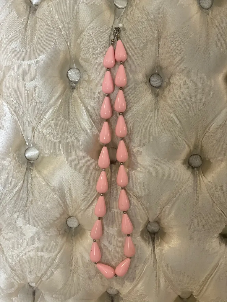 Vintage Necklace Pink photo 1