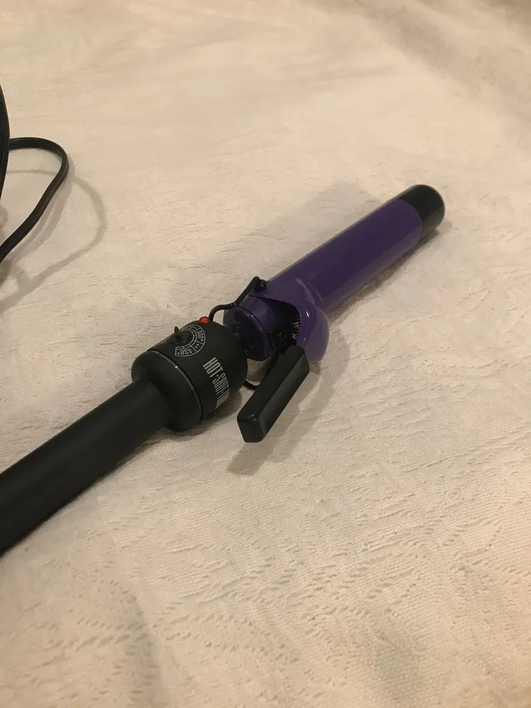 Curling Iron photo 1