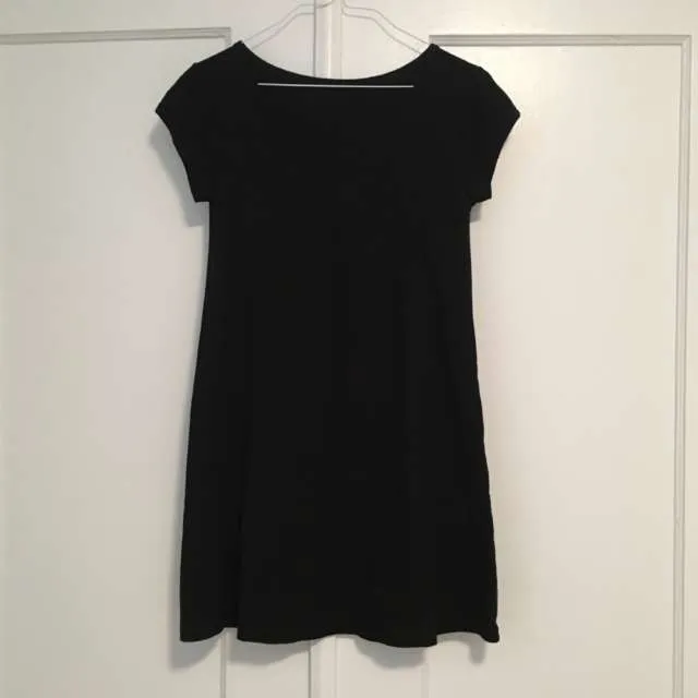 Simple Muji Dress with bra slot photo 1