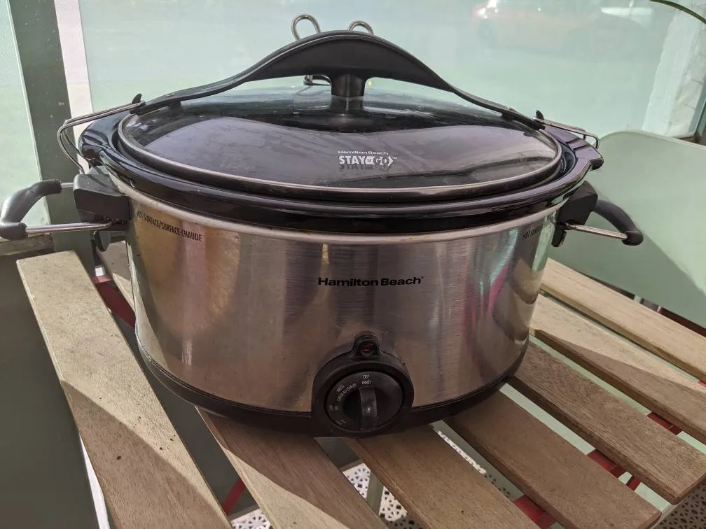 Crock Pot / Slow Cooker photo 1
