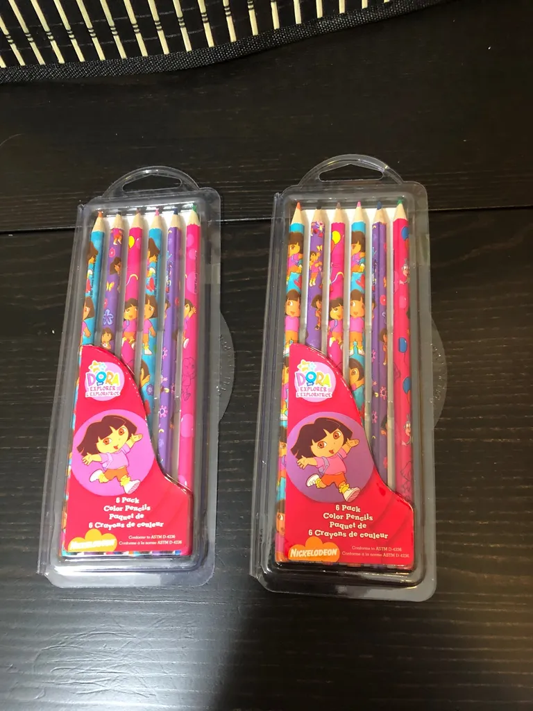 Dora The Explorer Color Pencil Pack photo 1