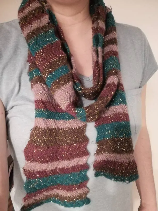 *Free* Multicolor Scarf photo 1