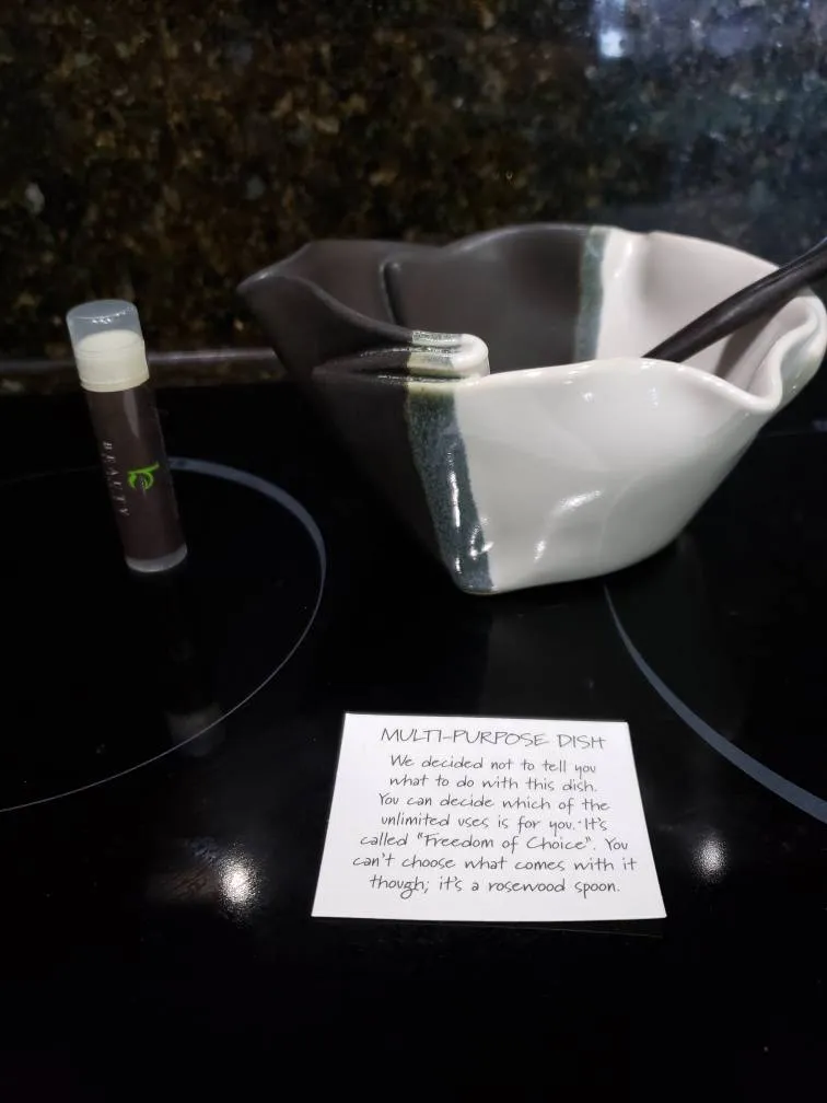 Multipurpose Bowl/Dish photo 1