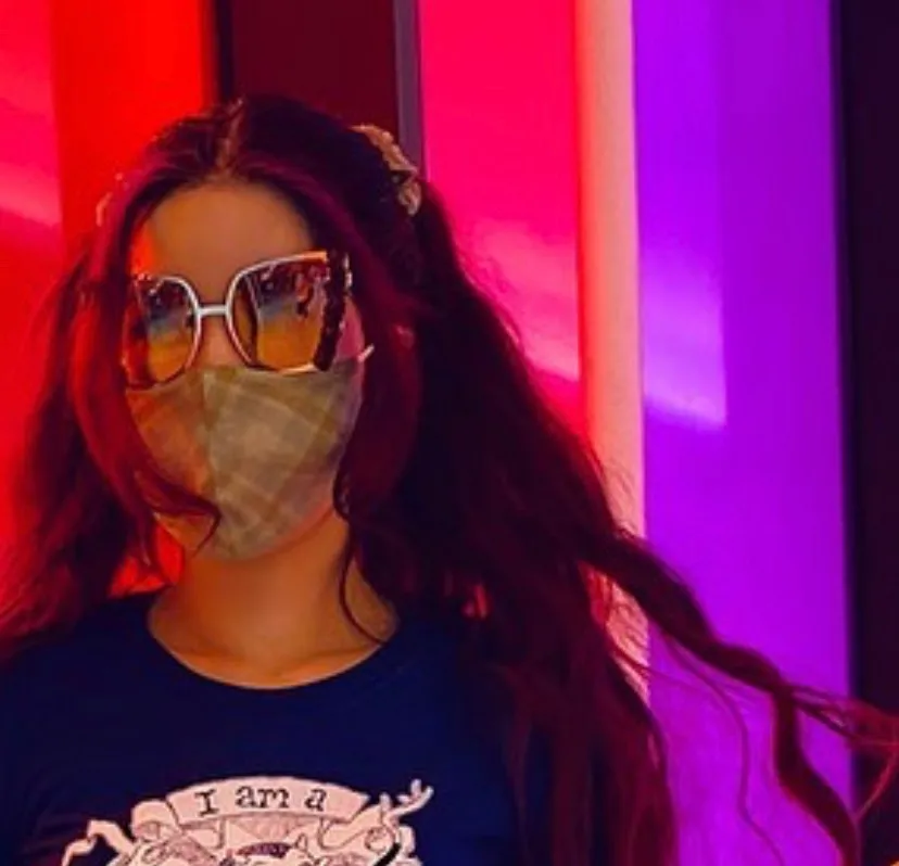 Luxury silk reusable face mask, hundred percent silken cloth ... photo 1