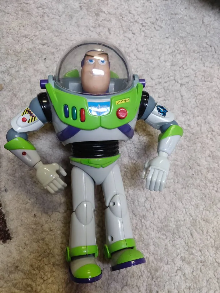 Buzz Lightyear photo 1