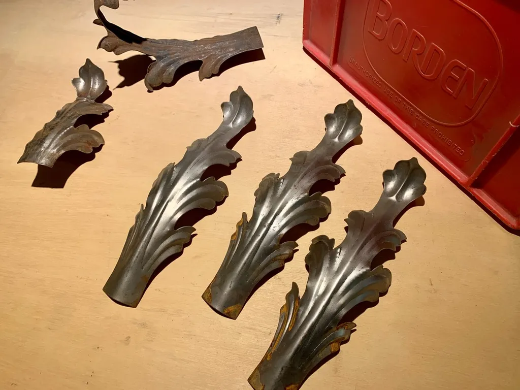 Antique Metal Leaves photo 1