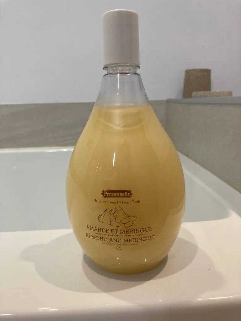 Foam Bath Almond & Meringue photo 1