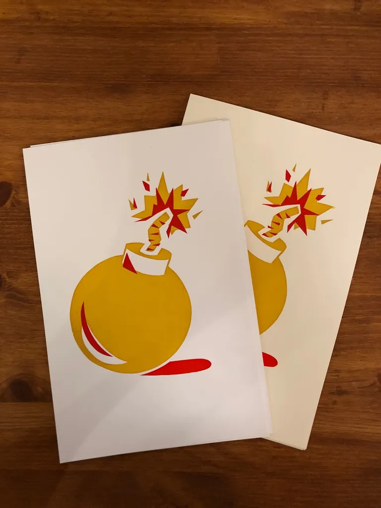 free Bomb Prints x 10 photo 1