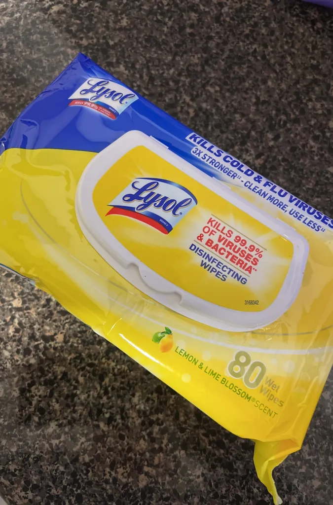 Lysol Wipes X 3 photo 1