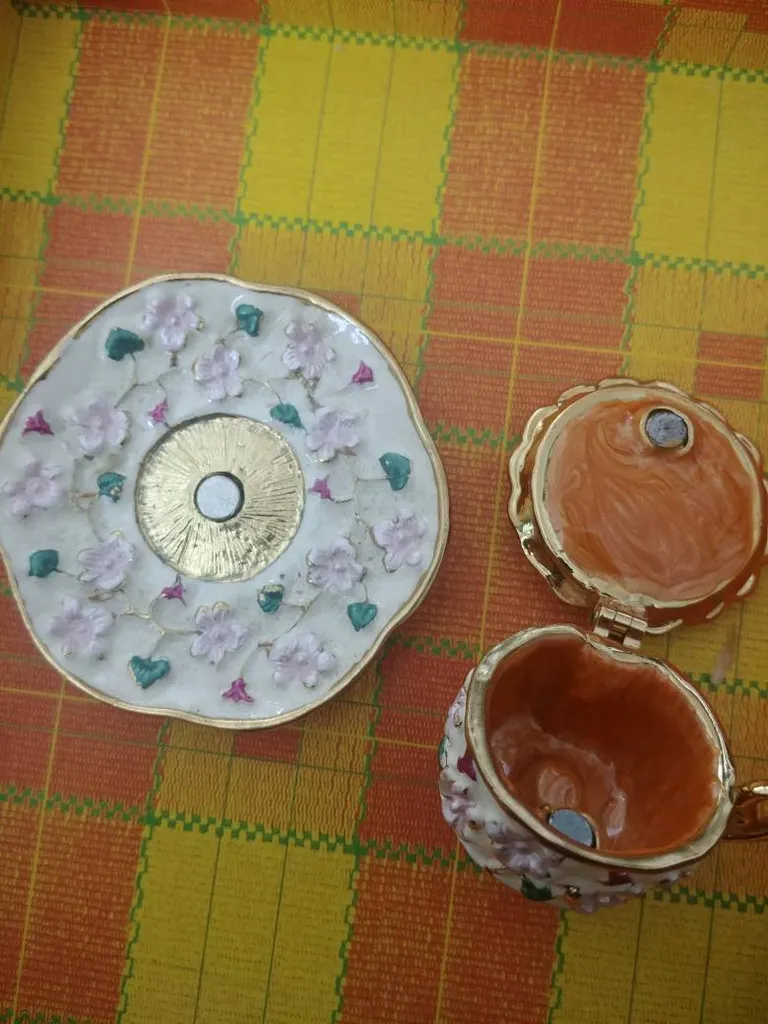 Enamel Mini Teacup photo 1