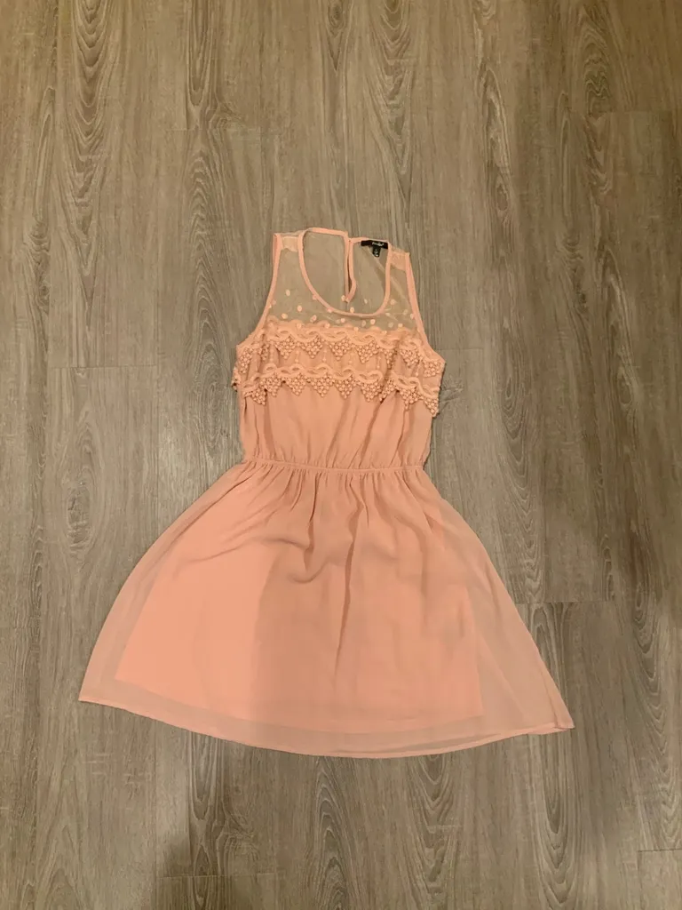 Peachy/Coral Dress photo 1