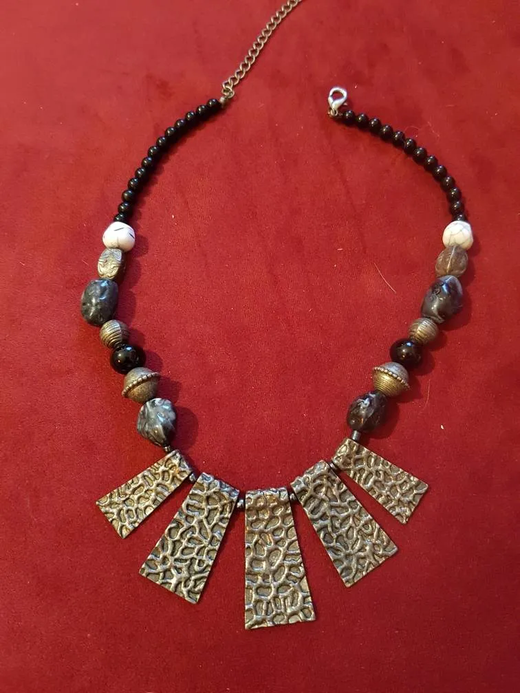 Vintage Necklace photo 1