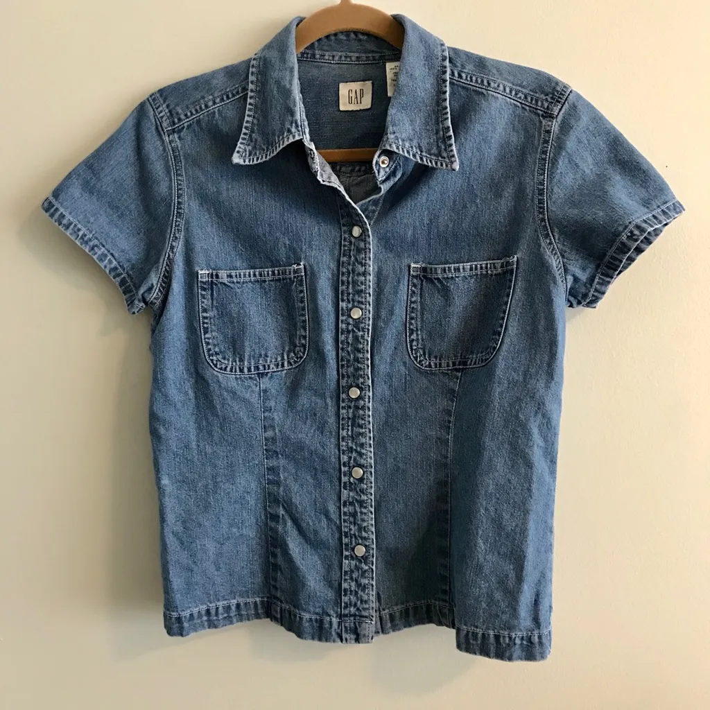 Vintage Gap Denim Shirt - M photo 1