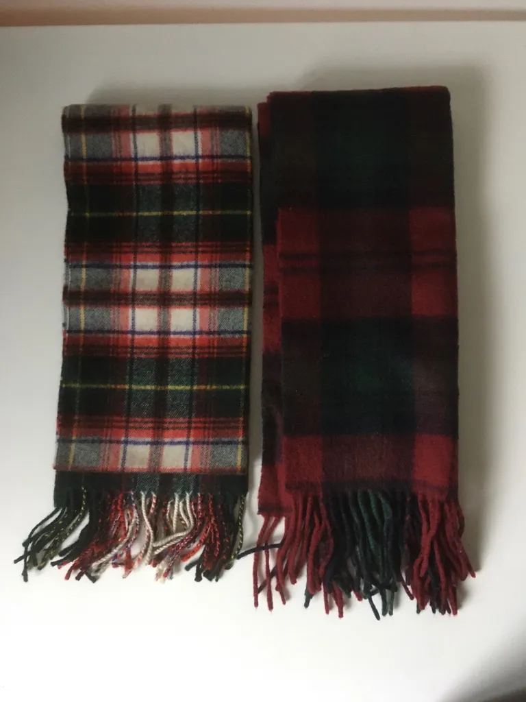 100% Wool Scarves photo 1