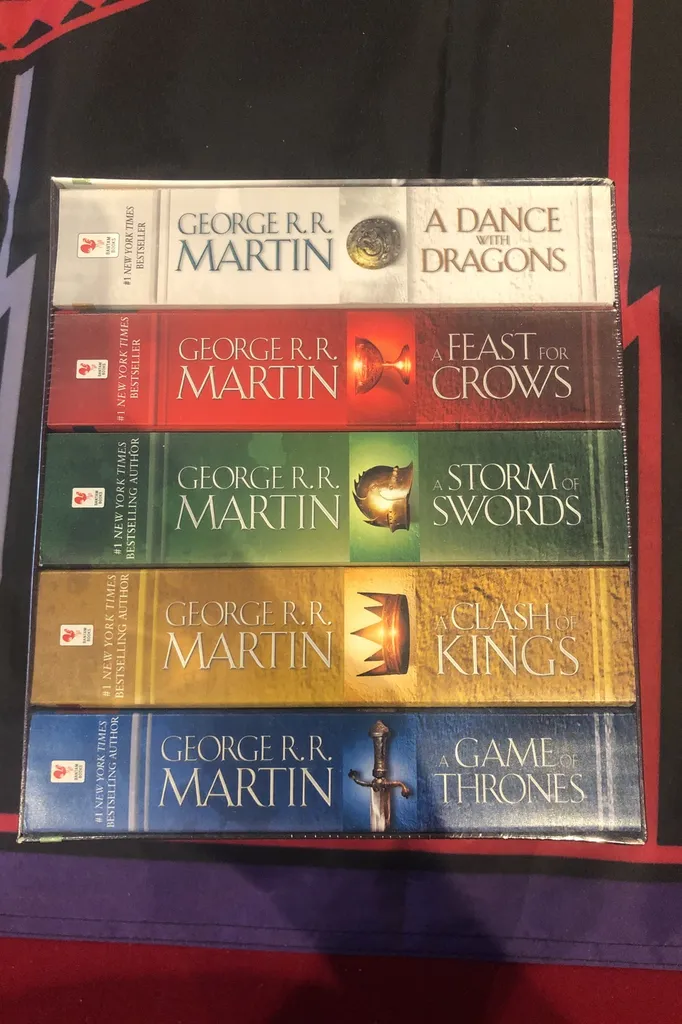 Game Of Thrones Book Set - BNIP photo 1