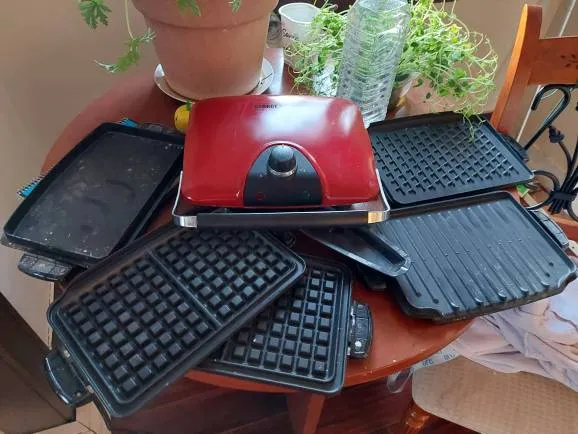 George Foreman Grill.
$80 Value photo 1