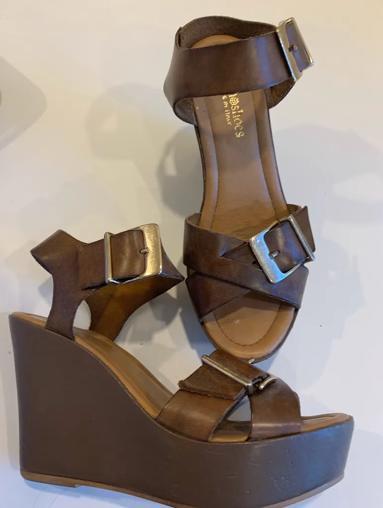 Leather Town Shoes photo 1