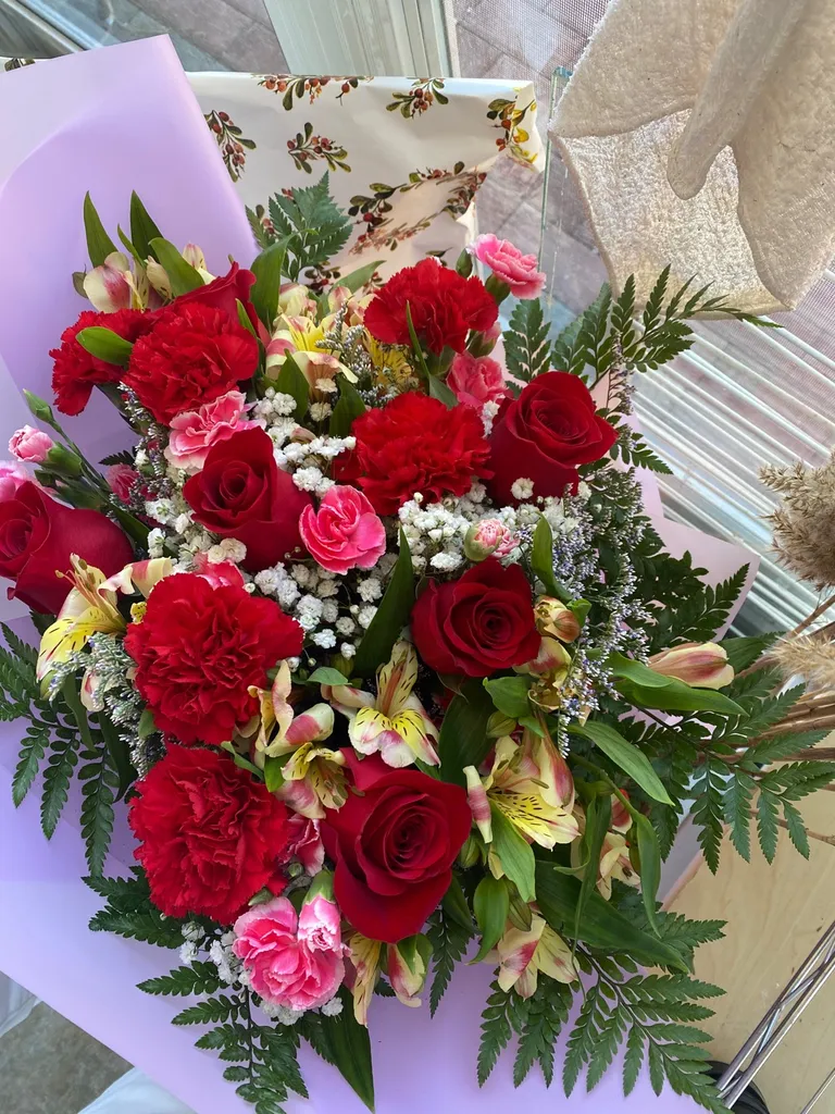 Fresh Flowers, Potted Plants photo 1