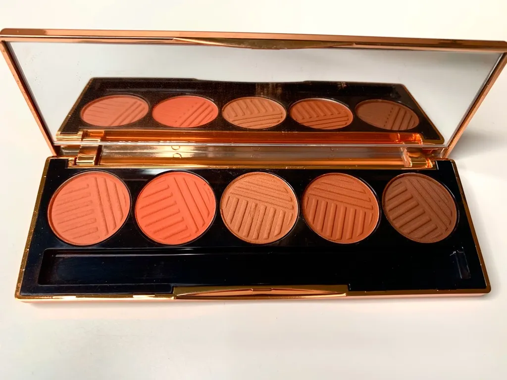 Dose Of Colours Sassy Siennas photo 1