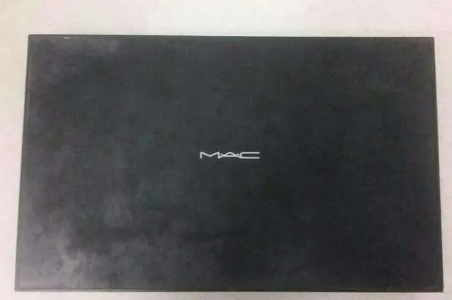MAC pro palette with eyeshadow photo 1