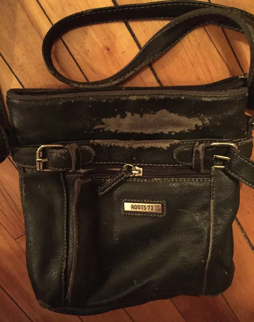 Roots Purse photo 1